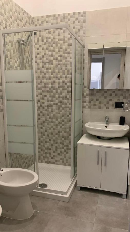 Miris Apartment Fast Comfortable Naples Airport Capodichino 25 Minutes Walk Self Check-In Exterior photo