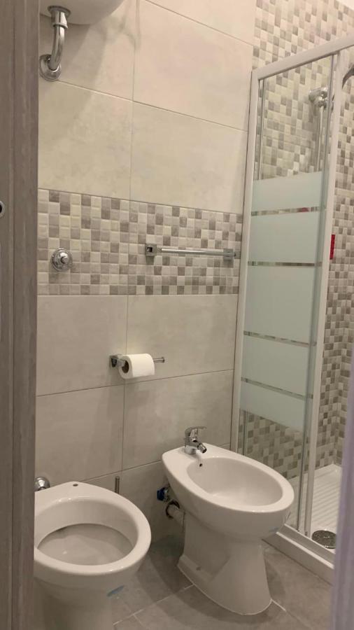 Miris Apartment Fast Comfortable Naples Airport Capodichino 25 Minutes Walk Self Check-In Exterior photo