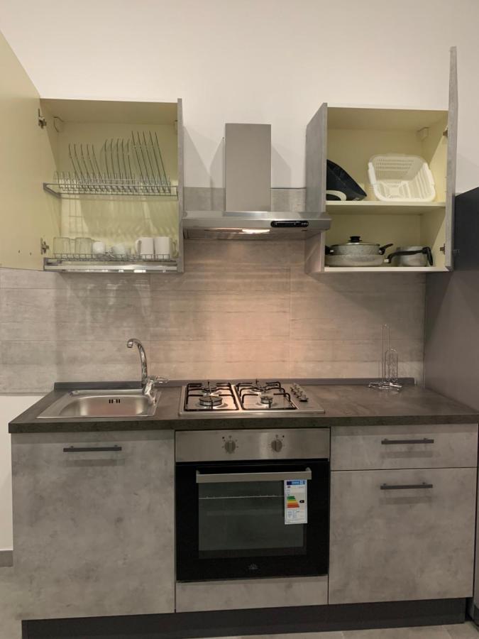 Miris Apartment Fast Comfortable Naples Airport Capodichino 25 Minutes Walk Self Check-In Exterior photo
